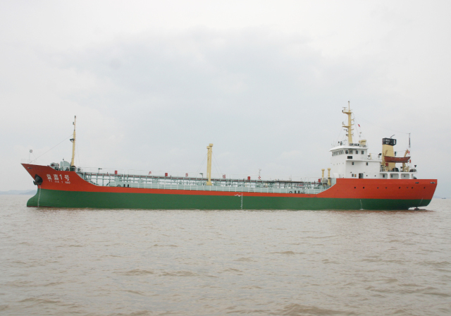 “益嘉1号”油轮